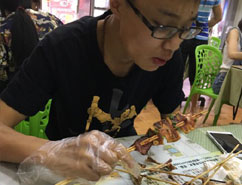 天峨烧烤加盟,学烧烤技术,开烧烤店多少钱